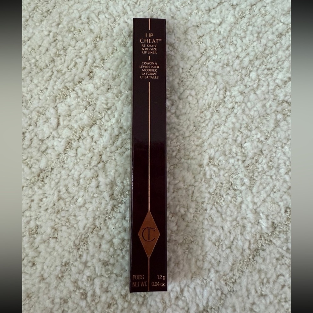 Charlotte Tilbury Lip Cheat lip liner supersize me